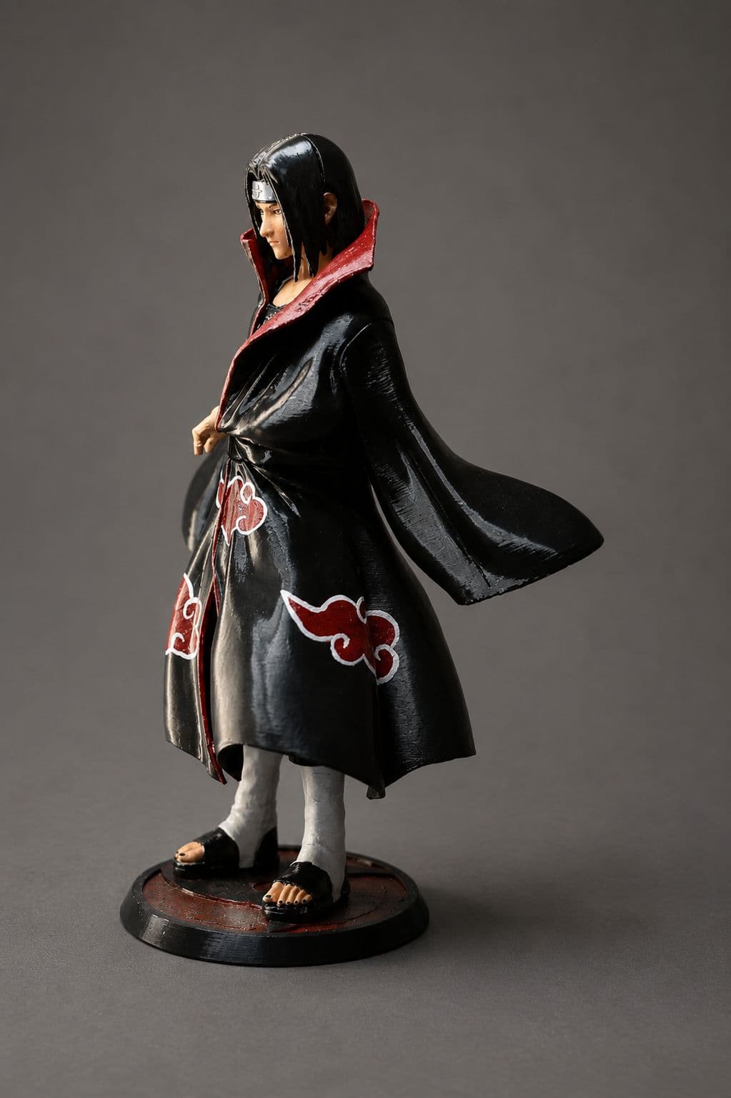 Itachi Figure